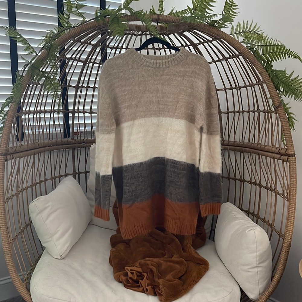 Universal Thread oversized sweater NWOT